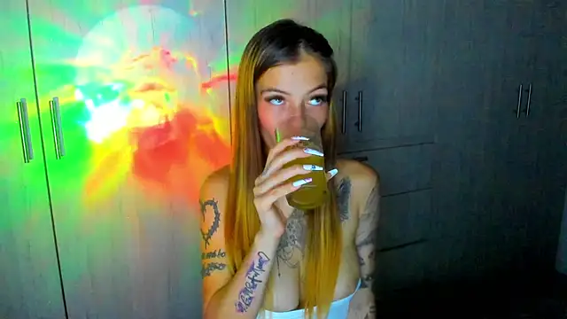 barbiee 05 online show from 10-15-25, 05:06