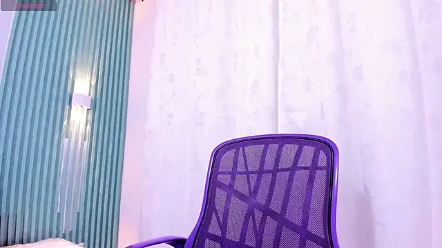  Valeria Brown online show from 12-18-25, 08:56