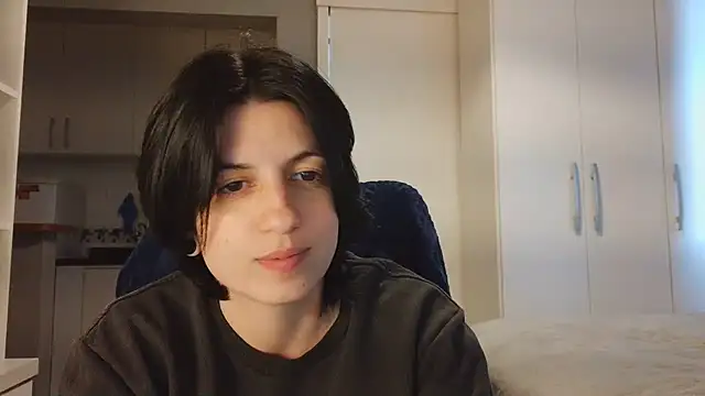 Snapshot of kyslrana chatting on 06-17-26, 07:02 kyslrana online show from 06-17-26, 07:02