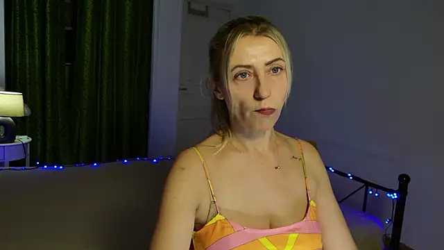 ZoeGrant online show from 03-19-26, 06:30