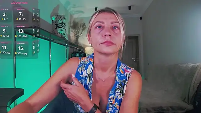 ZoeGrant online show from 10-01-25, 07:51