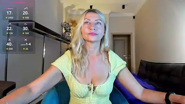 ZoeGrant online show from 09-10-25, 07:46