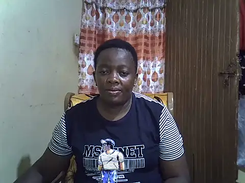 Ebonyceline online show from 10-15-25, 07:11