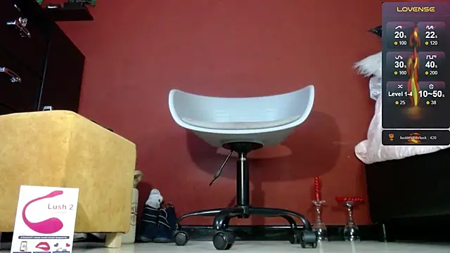 TomLover 12 online show from 02-15-25, 09:49