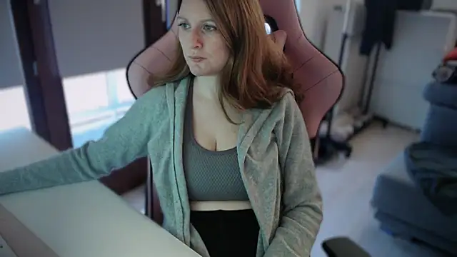 Exotic-Desire online show from 01-12-26, 09:38