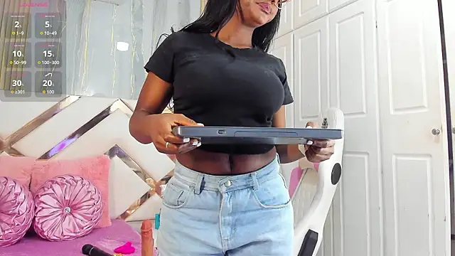 GianinaLewis online show from 03-20-26, 02:18