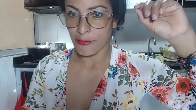 kateleyagrey online show from 10-09-25, 07:25