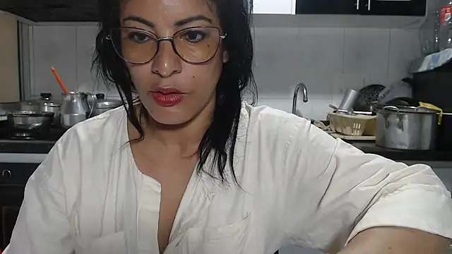 kateleyagrey online show from 09-23-25, 12:01