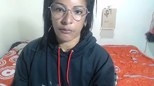 Snapshot of kateleyagrey chatting on 05-24-26, 10:26 kateleyagrey online show from 05-24-26, 10:26