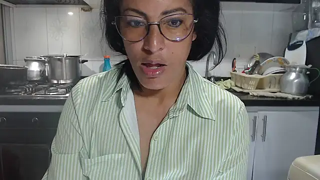 kateleyagrey online show from 11-23-25, 12:04