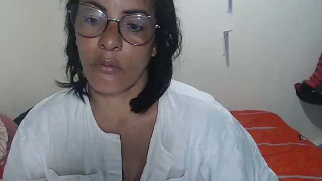 kateleyagrey online show from 10-19-25, 01:14