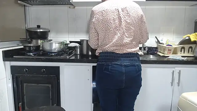 kateleyagrey online show from 03-06-26, 11:49