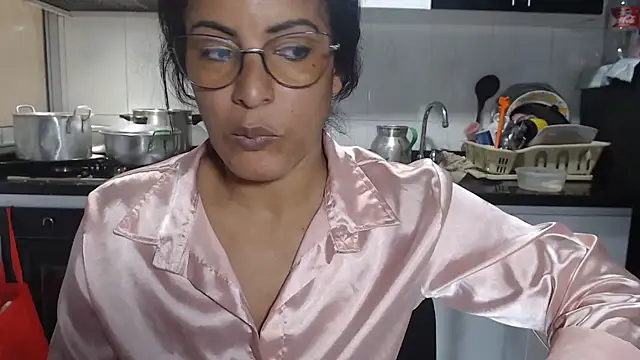 kateleyagrey online show from 09-30-25, 06:47