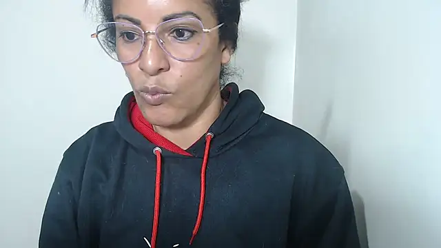 Snapshot of kateleyagrey chatting on 07-12-26, 01:34 kateleyagrey online show from 07-12-26, 01:34