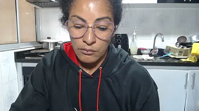 kateleyagrey online show from 03-25-26, 03:11