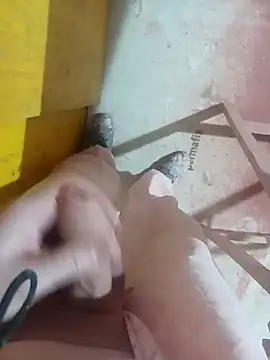 Snapshot of GeilerSchweizer chatting on 01-31-25, 02:39 GeilerSchweizer online show from 01-31-25, 02:39