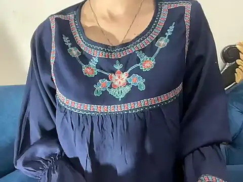 Minal 07 online show from 12-04-25, 04:06