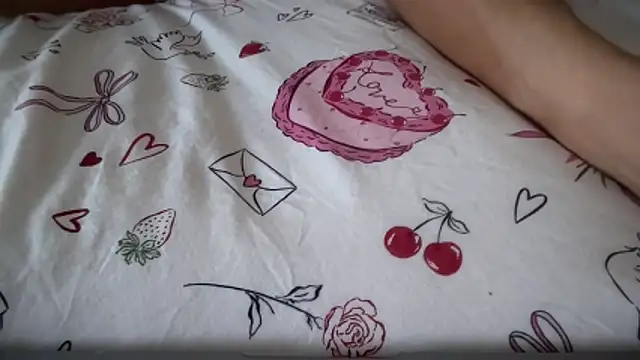Lillymariee online show from 05-26-26, 11:19