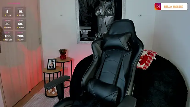 BellaRossii online show from 12-18-25, 12:49