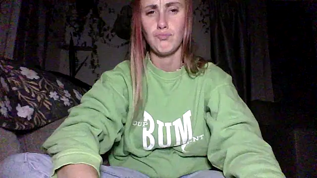 ClumsyLink online show from 10-25-25, 03:17