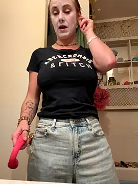 ClumsyLink online show from 11-01-25, 10:47