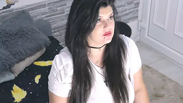 TinaMaay online show from 05-11-26, 04:59