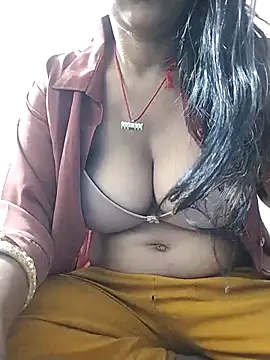 Snapshot of Manmohini123 chatting on 03-02-25, 06:35 Manmohini123 online show from 03-02-25, 06:35