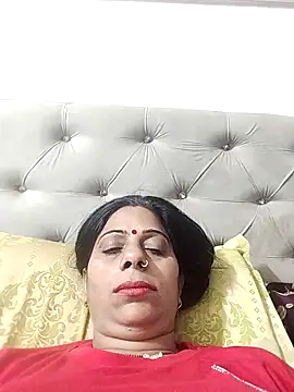 Snapshot of Manmohini123 chatting on 03-12-25, 08:30 Manmohini123 online show from 03-12-25, 08:30