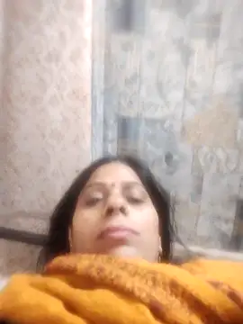 Snapshot of Manmohini123 chatting on 03-10-25, 11:12 Manmohini123 online show from 03-10-25, 11:12