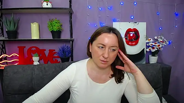 Snapshot of Abby_Taylorr chatting on 03-13-25, 01:18 Abby Taylorr online show from 03-13-25, 01:18