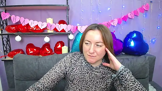 Snapshot of Abby_Taylorr chatting on 02-07-25, 01:53 Abby Taylorr online show from 02-07-25, 01:53