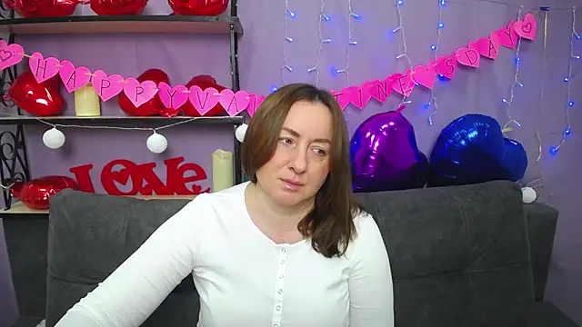 Snapshot of Abby_Taylorr chatting on 02-15-25, 07:06 Abby Taylorr online show from 02-15-25, 07:06