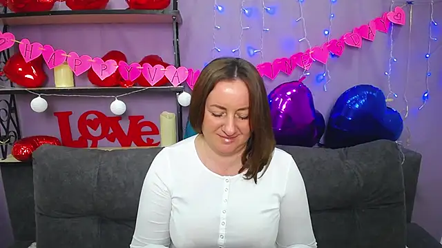 Snapshot of Abby_Taylorr chatting on 02-15-25, 10:11 Abby Taylorr online show from 02-15-25, 10:11