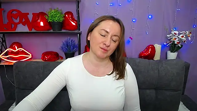 Snapshot of Abby_Taylorr chatting on 03-05-25, 02:45 Abby Taylorr online show from 03-05-25, 02:45