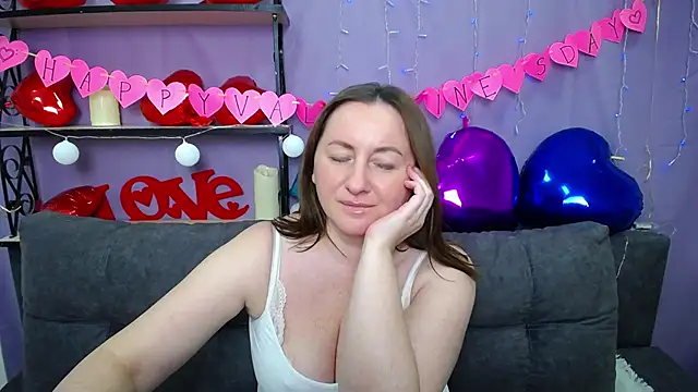 Snapshot of Abby_Taylorr chatting on 02-16-25, 01:38 Abby Taylorr online show from 02-16-25, 01:38