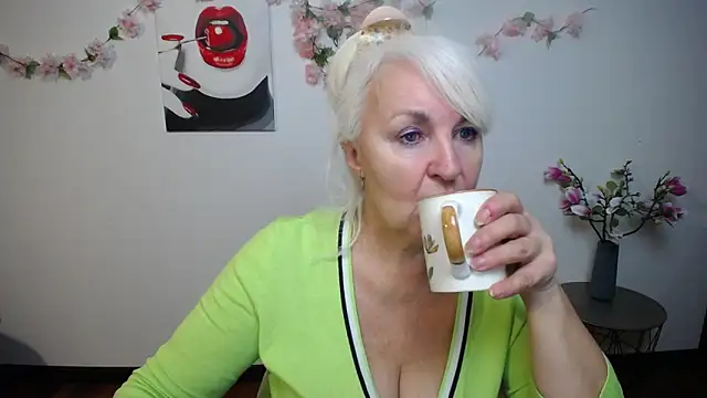BlondyLeeBest online show from 11-29-25, 07:25