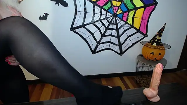 BlondyLeeBest online show from 10-27-25, 07:53