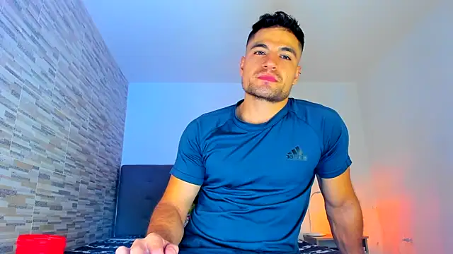 Snapshot of nicolas_herrera chatting on 01-17-25, 01:15 nicolas herrera online show from 01-17-25, 01:15