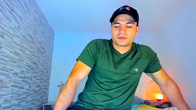 Snapshot of nicolas_herrera chatting on 02-06-25, 02:55 nicolas herrera online show from 02-06-25, 02:55