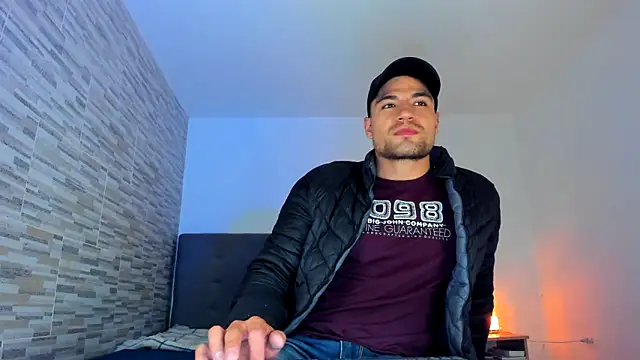 Snapshot of nicolas_herrera chatting on 12-29-24, 11:18 nicolas herrera online show from 12-29-24, 11:18