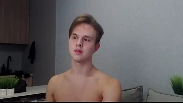 MartinMendez online show from 10-26-25, 10:04