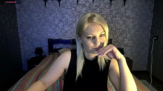 annagreeneyess online show from 04-23-26, 11:49