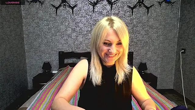annagreeneyess online show from 05-24-26, 11:10