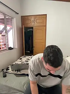 Snapshot of matteosantos chatting on 02-08-26, 04:26 matteosantos online show from 02-08-26, 04:26