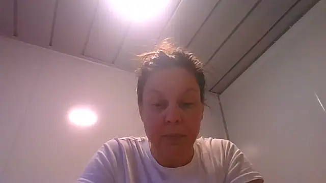 Snapshot of fulloferotic chatting on 04-19-26, 05:36 fulloferotic online show from 04-19-26, 05:36