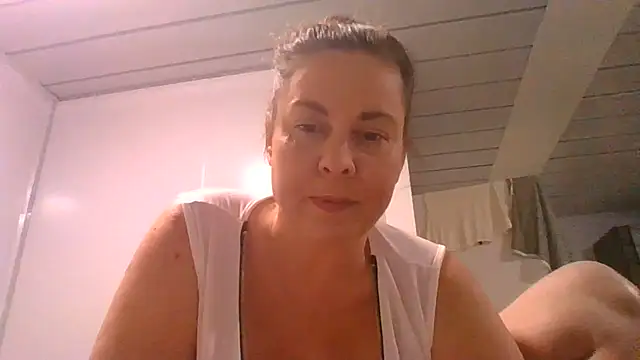 Snapshot of fulloferotic chatting on 05-02-26, 10:37 fulloferotic online show from 05-02-26, 10:37