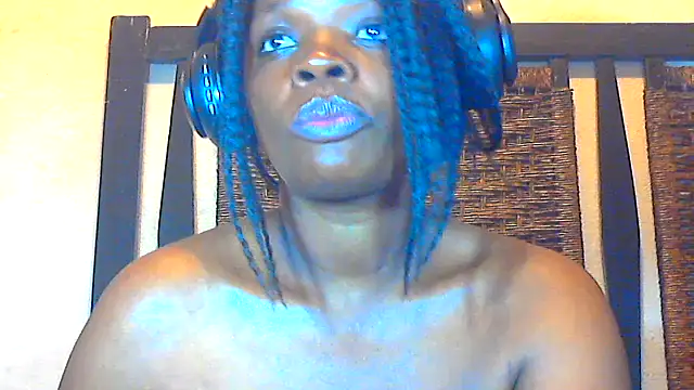 CallyCallienteXxX online show from 03-18-25, 12:30