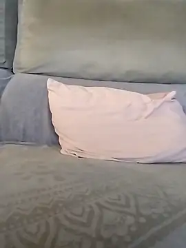 LoGaNfree88 online show from 02-13-26, 02:55