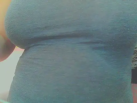 Snapshot of keepmepregnantT chatting on 01-17-26, 10:30 keepmepregnantT online show from 01-17-26, 10:30