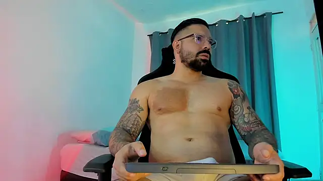 Pierre Vidal online show from 03-12-26, 12:53